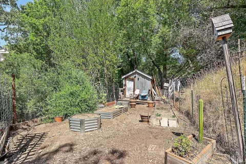 $2,300,000 | 444 The Alameda, San Anselmo, CA 94960