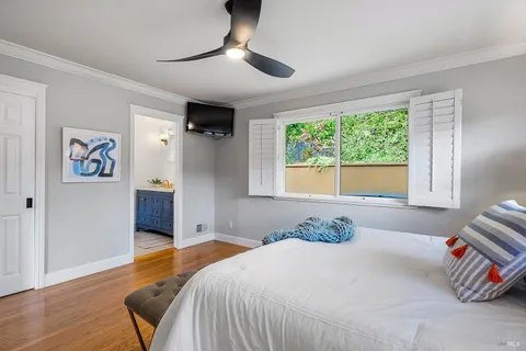 $2,300,000 | 444 The Alameda, San Anselmo, CA 94960