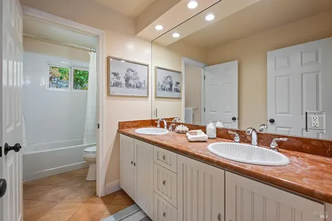 $2,300,000 | 444 The Alameda, San Anselmo, CA 94960