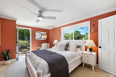 $2,300,000 | 444 The Alameda, San Anselmo, CA 94960