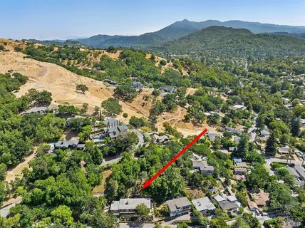 $2,300,000 | 444 The Alameda, San Anselmo, CA 94960