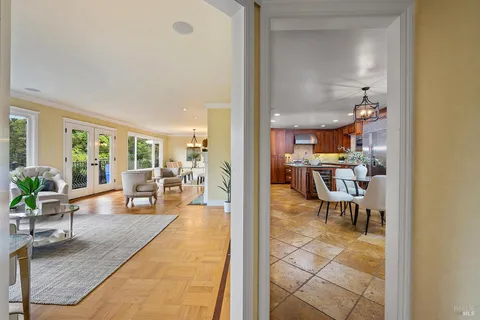 $2,300,000 | 444 The Alameda, San Anselmo, CA 94960