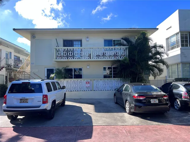 $1,850 | 944 Meridian Avenue, Unit 5, Miami Beach, FL 33139