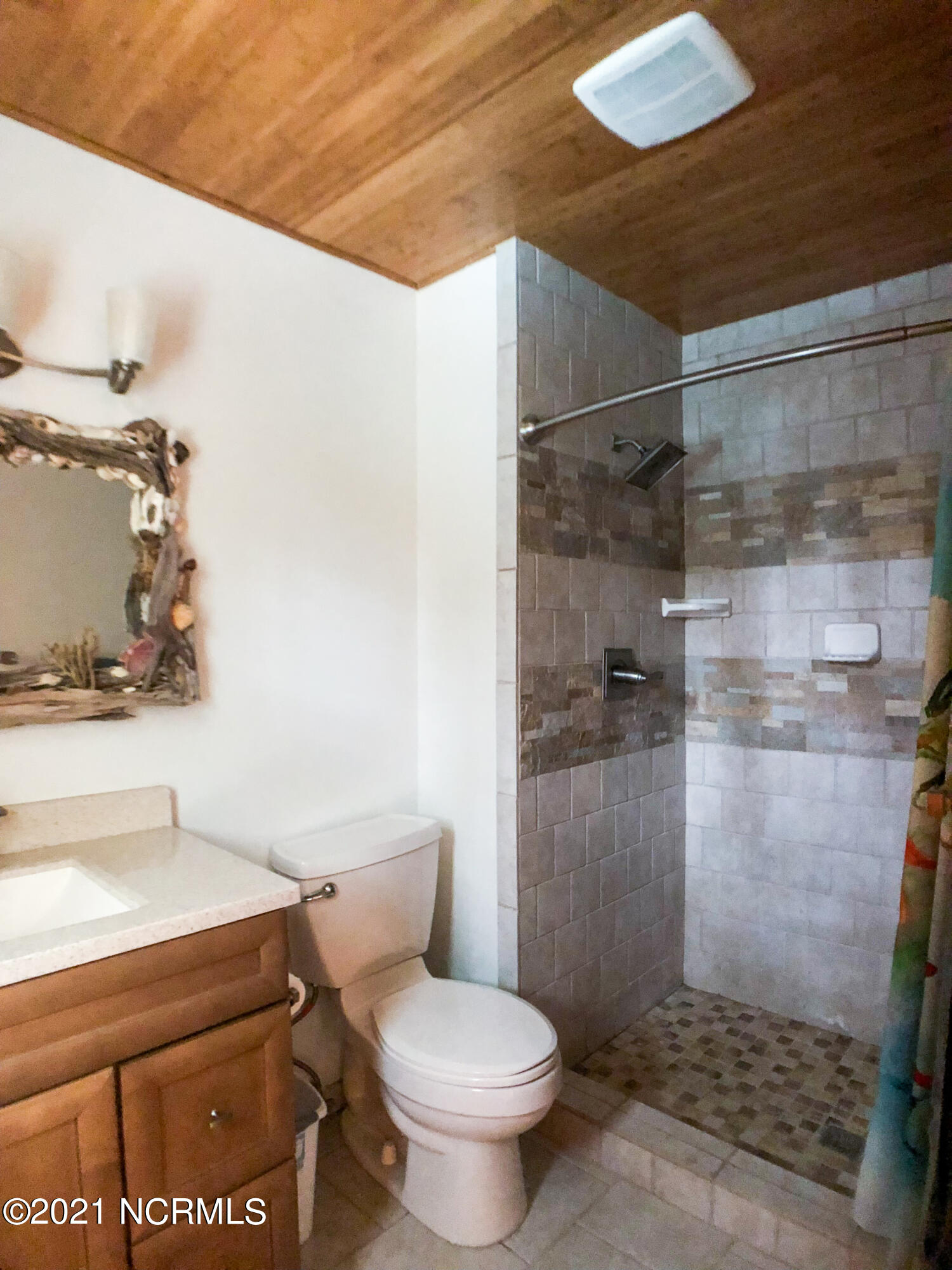 1020 Fillmore Road Southport, NC 28461 - Photo 11 of 22 Master Bath