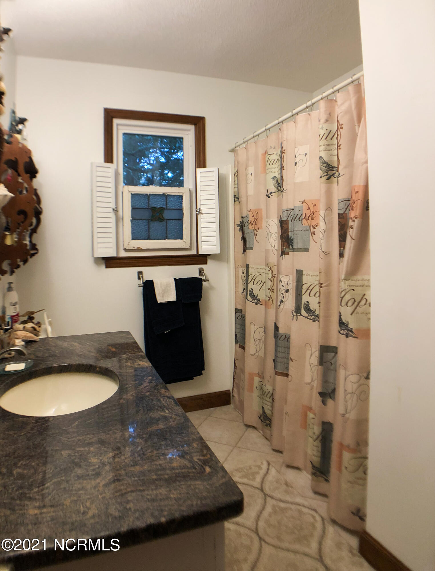 1020 Fillmore Road Southport, NC 28461 - Photo 14 of 22 Bath