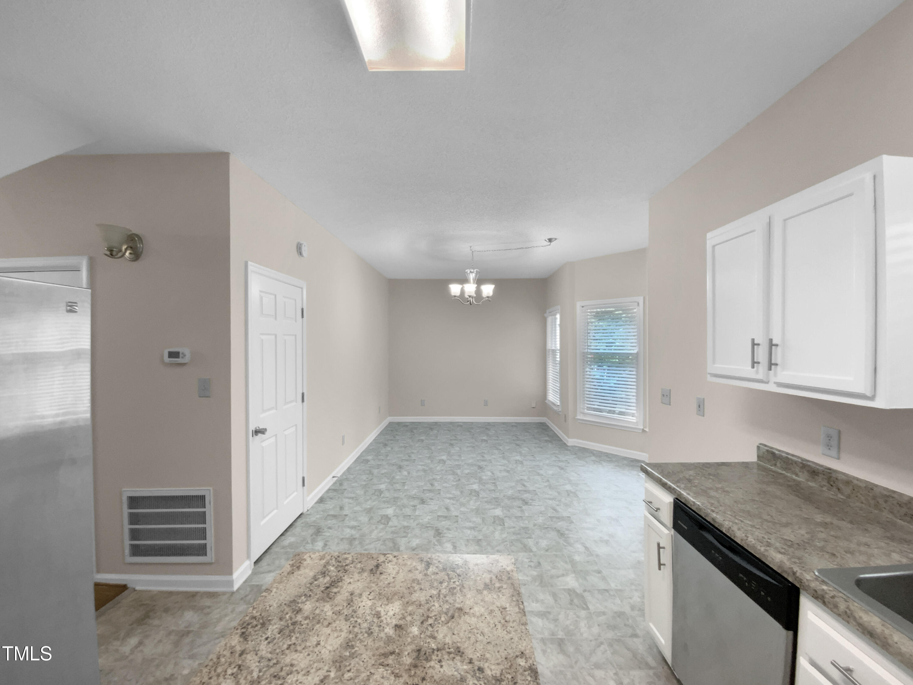 5444 Ingate Way Raleigh, NC 27613 - Photo 11 of 19 photo_11