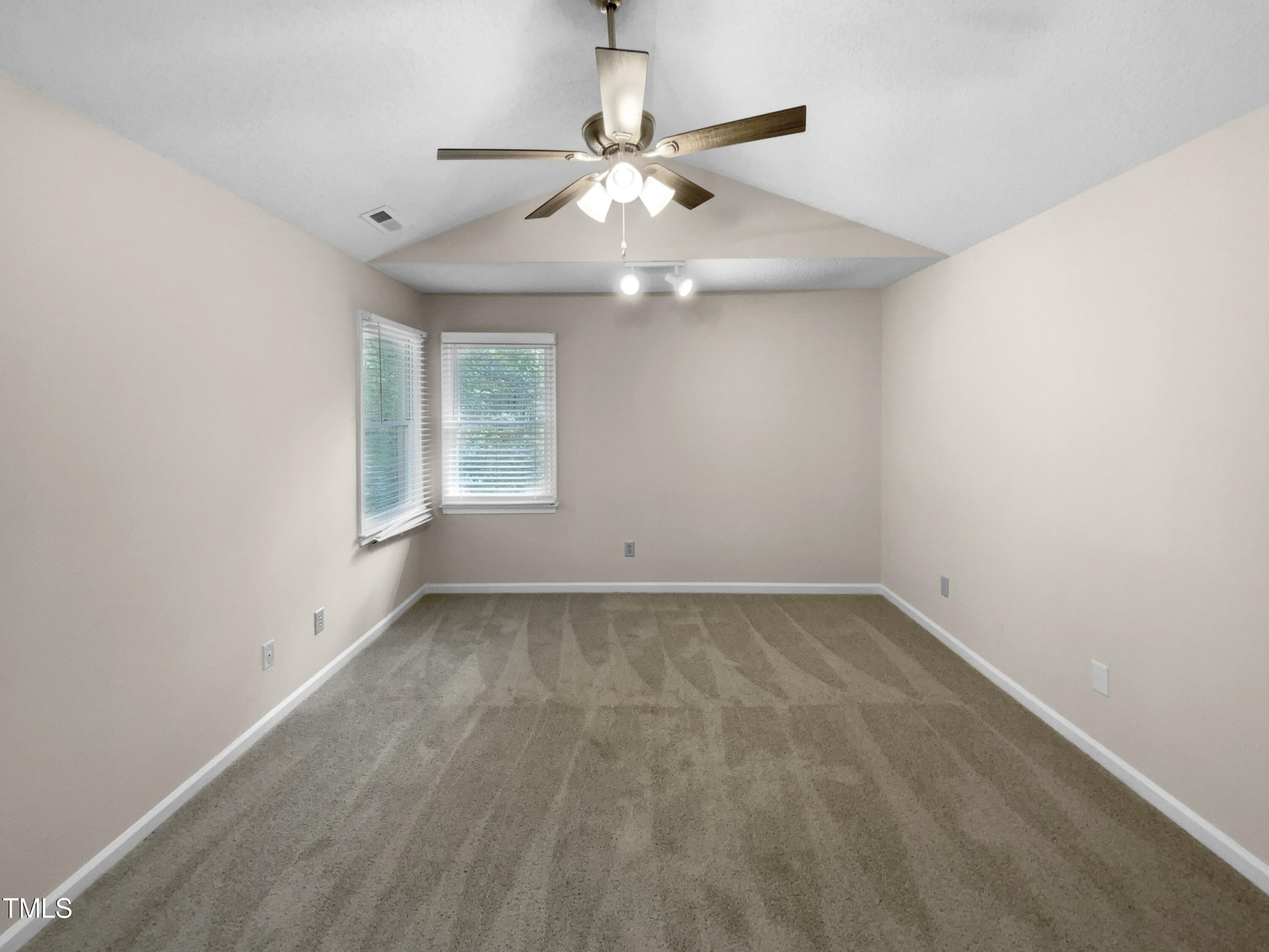 5444 Ingate Way Raleigh, NC 27613 - Photo 16 of 19 photo_16