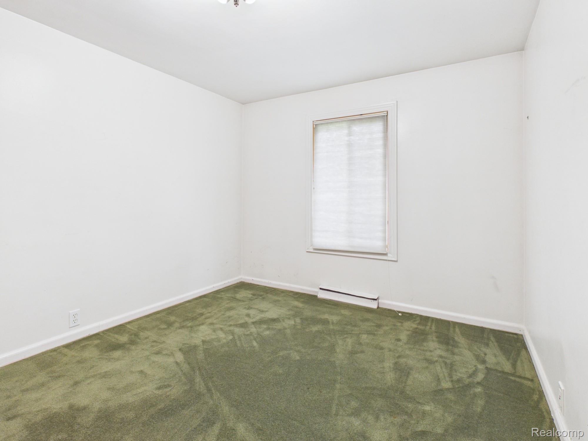 33 Davis Lake Road Lapeer, MI 48446 - Photo 12 of 45 CAM06342G6-PR0057-STILL013.jpg