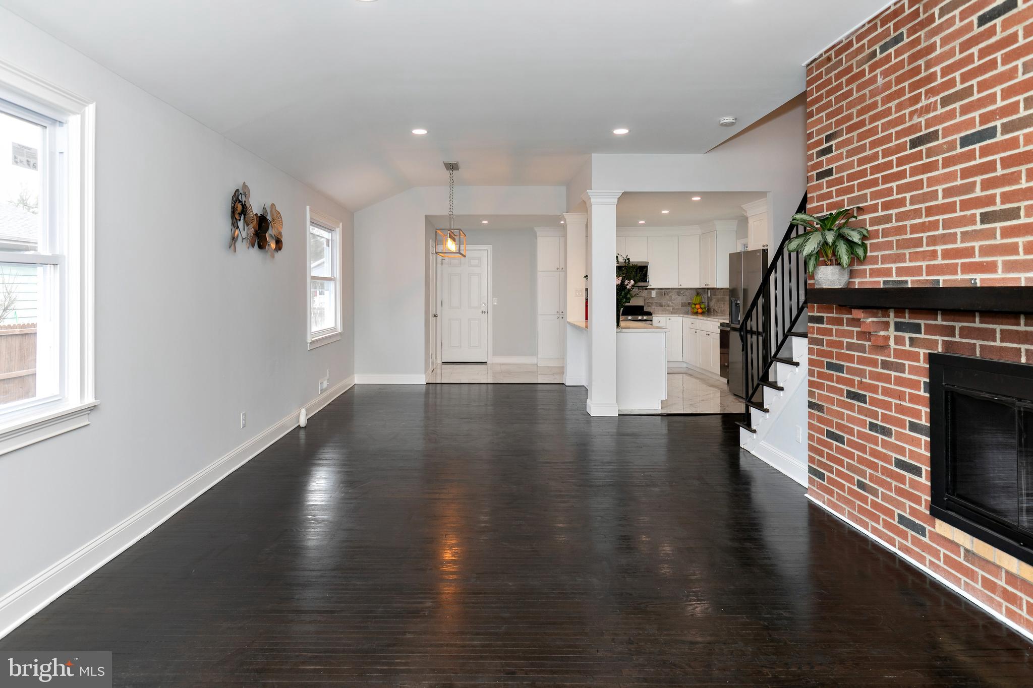 1109 York Road Cherry Hill, NJ 08034 - Photo 14 of 39 Living Dinning Room Combination