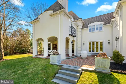$4,800,000 | 848 Parkes Run Lane, Villanova, PA 19085