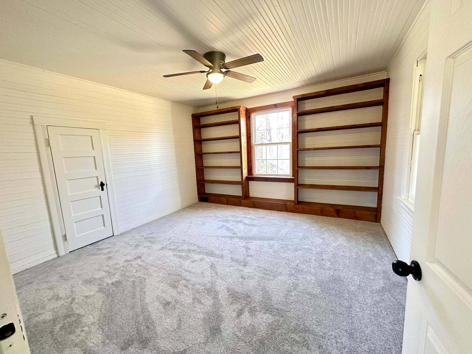 9462 Henry Road Henry, VA 24102 - Photo 13 of 29 PHOTO-2024-11-25-13-55-40_29