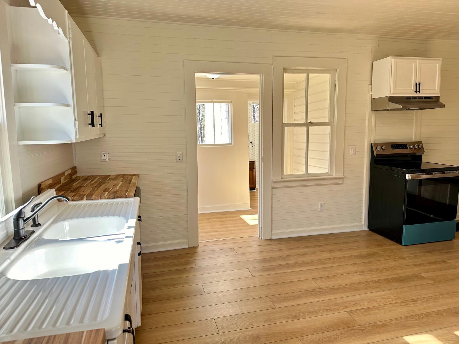 9462 Henry Road Henry, VA 24102 - Photo 6 of 29 PHOTO-2024-11-25-13-55-40_27