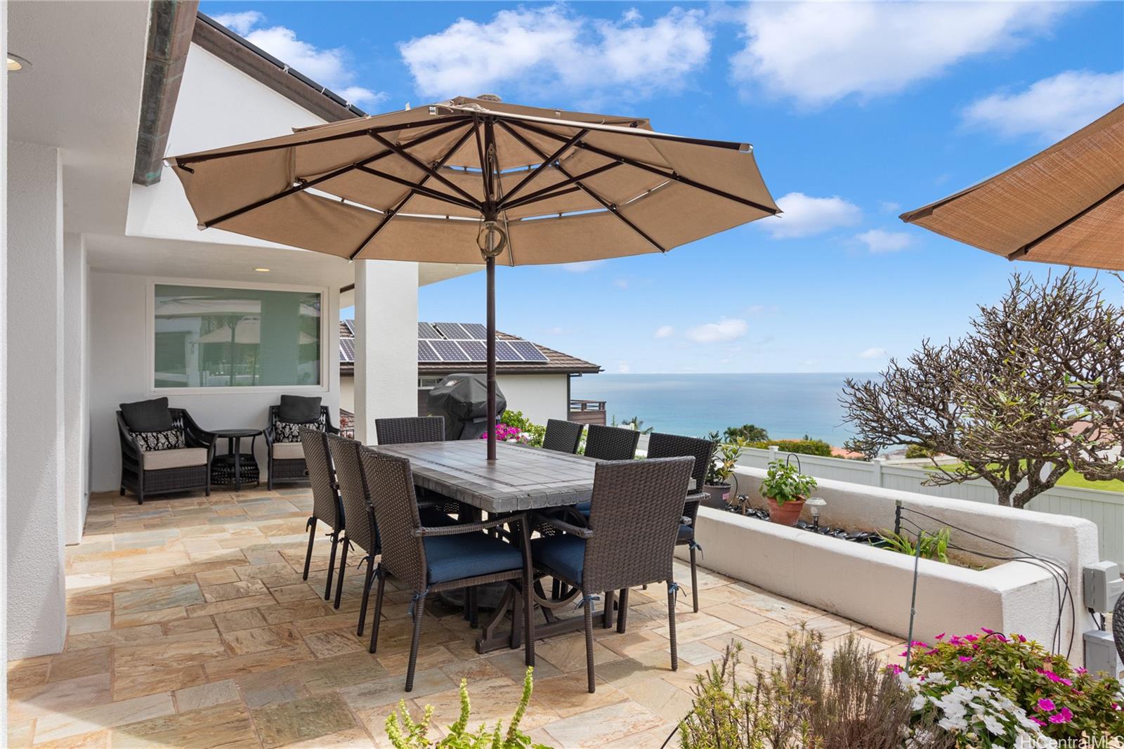2039 Laukahi Street Honolulu, HI 96821 - Photo 18 of 25