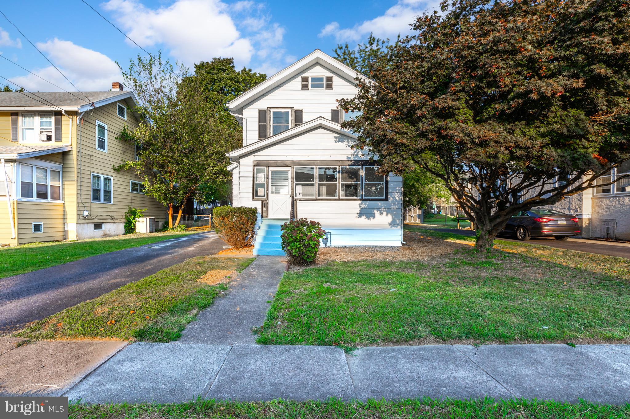 19 East Elbon Road Brookhaven, PA 19015 - Photo 3 of 39 Gallery Image 3