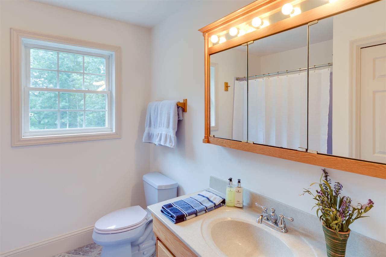16 Partridge Road Windham, NH 03087 - Photo 28 of 40