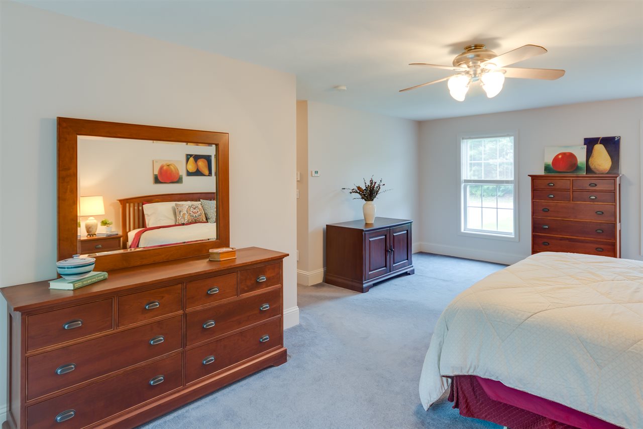 16 Partridge Road Windham, NH 03087 - Photo 32 of 40