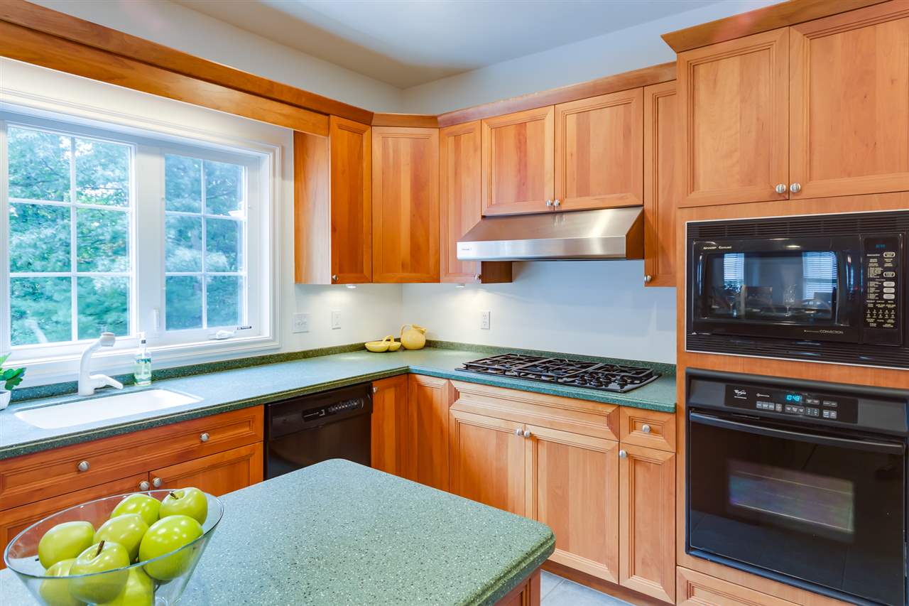 16 Partridge Road Windham, NH 03087 - Photo 7 of 40