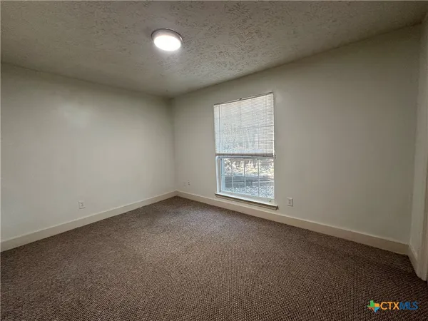 $1,700 | 904 Dale Drive, San Marcos, TX 78666