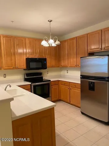 $1,550 | 395 South Crow Creek Drive, Unit 1216, Calabash, NC 28467