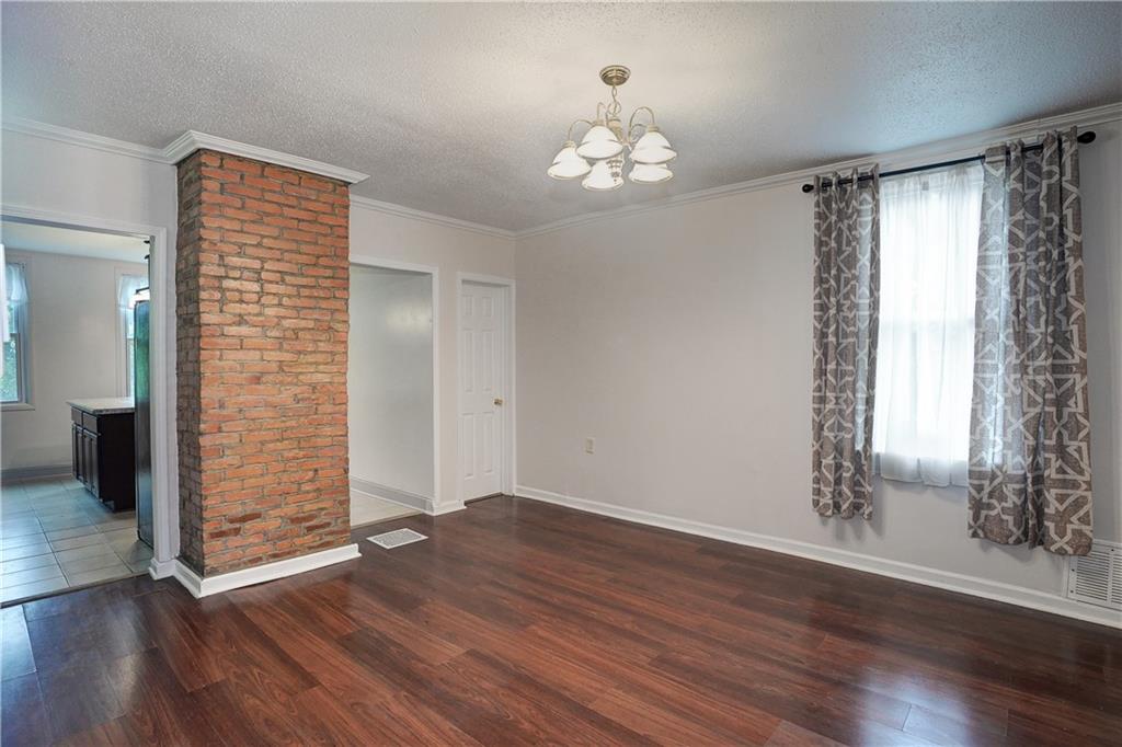 725 North Mathilda Street Pittsburgh, PA 15224 - Photo 8 of 25 Gallery Image 8
