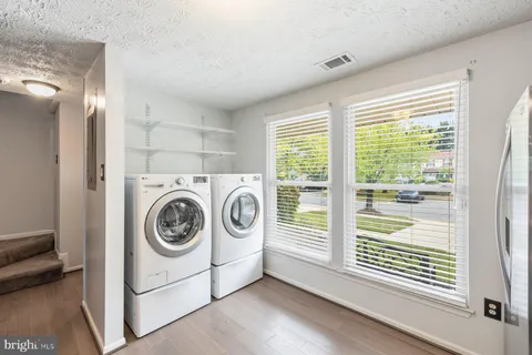 $325,000 | 15413 North Oak Court, Bowie, MD 20716