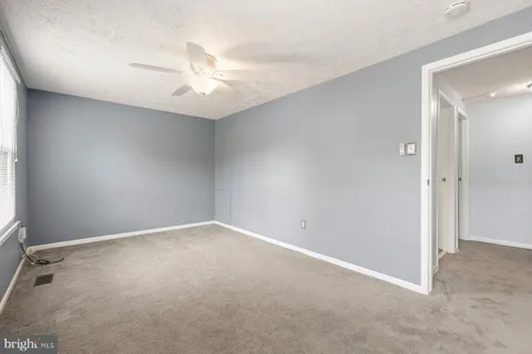 $325,000 | 15413 North Oak Court, Bowie, MD 20716