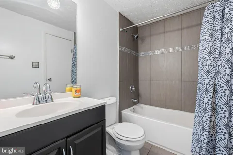 $325,000 | 15413 North Oak Court, Bowie, MD 20716