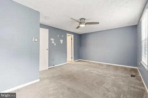 $325,000 | 15413 North Oak Court, Bowie, MD 20716