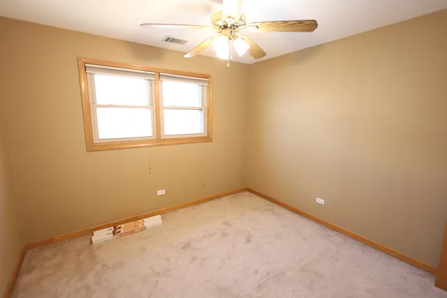 $1,550 | 9823 Linn Avenue, Unit 1, Schiller Park, IL 60176