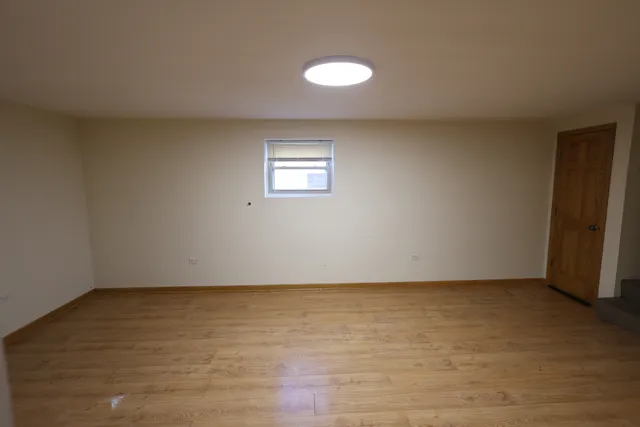 $1,550 | 9823 Linn Avenue, Unit 1, Schiller Park, IL 60176