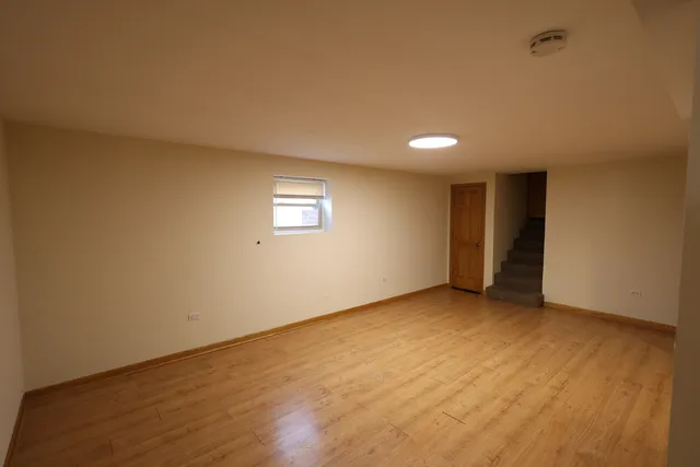 $1,550 | 9823 Linn Avenue, Unit 1, Schiller Park, IL 60176