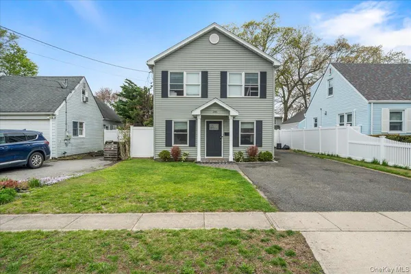 $669,000 | 385 Grant Avenue, Copiague, NY 11726