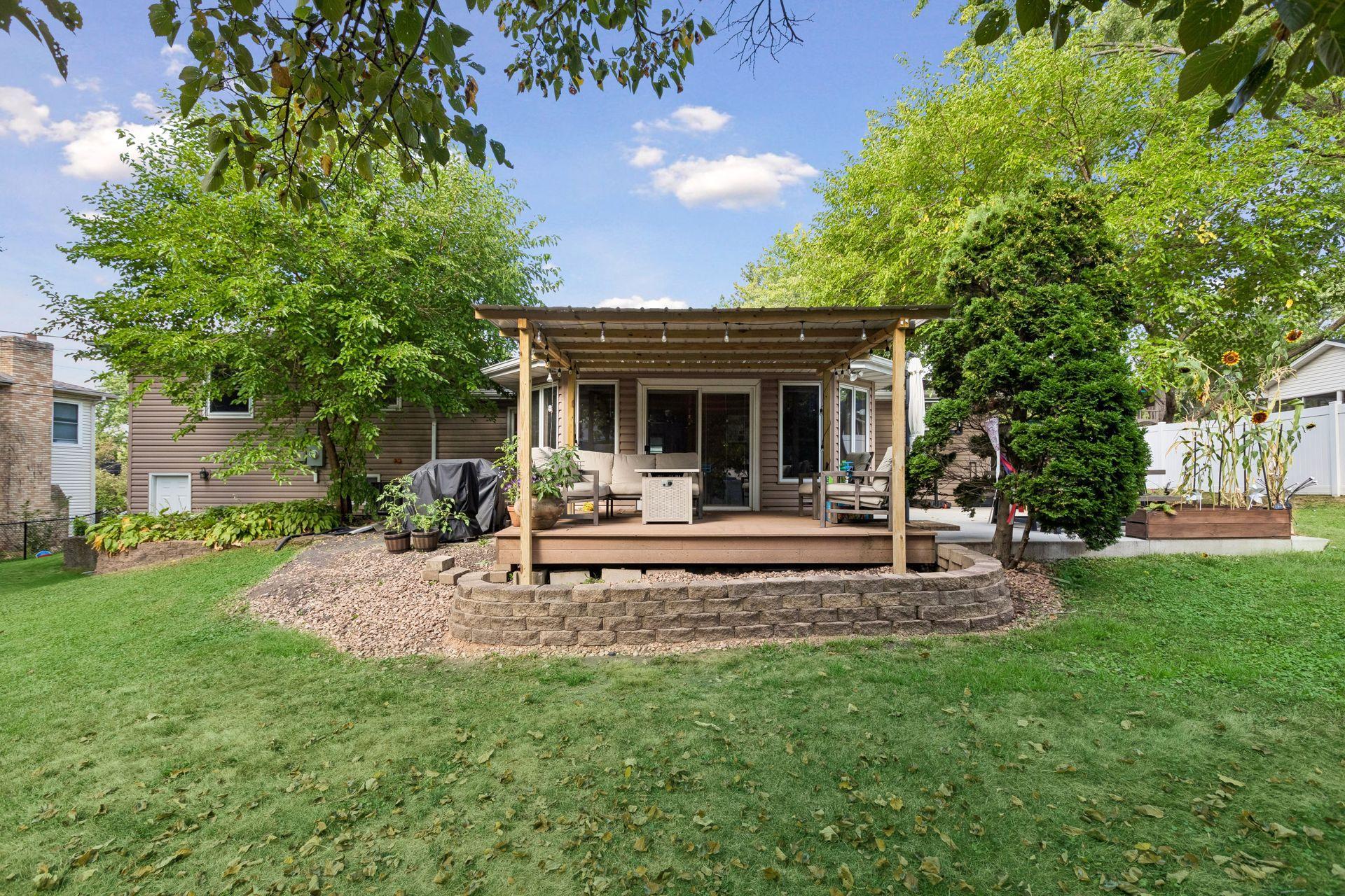 2230 Decatur Avenue North Golden Valley, MN 55427 - Photo 23 of 29 Gallery Image 23