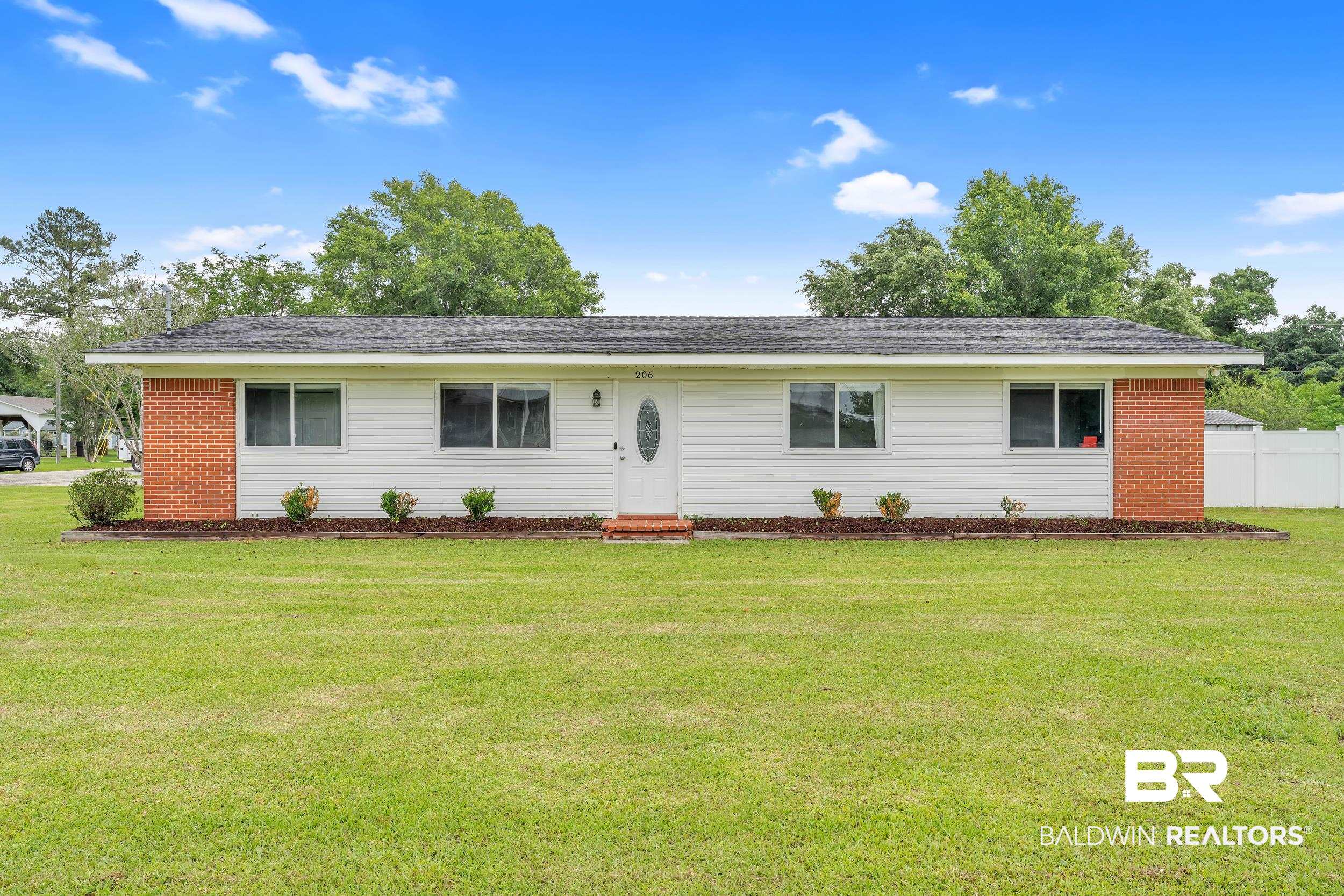 206 West Jackson Avenue Summerdale, AL 36580 - Photo 2 of 37 View of ranch-style home