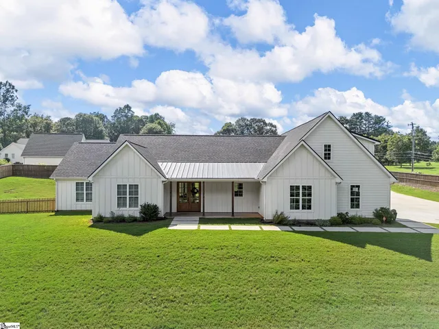 $985,000 | 6 Beech Creek, Greer, SC 29651