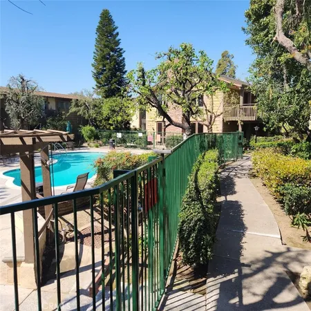 $1,995 | 3050 South Bristol Street, Unit 9D, Santa Ana, CA 92704