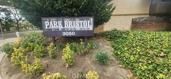 $1,995 | 3050 South Bristol Street, Unit 9D, Santa Ana, CA 92704
