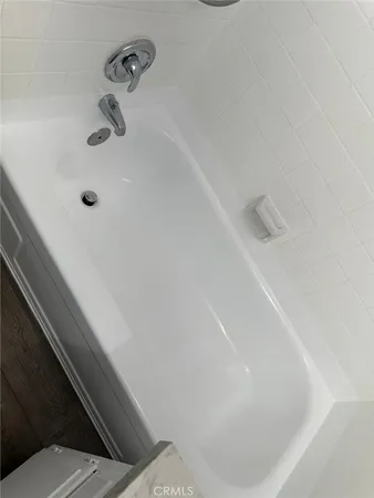 $1,995 | 3050 South Bristol Street, Unit 9D, Santa Ana, CA 92704