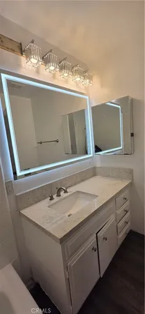 $1,995 | 3050 South Bristol Street, Unit 9D, Santa Ana, CA 92704