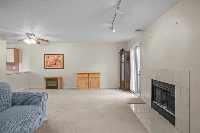 $289,000 | 1603 Plainfield Pike, Unit A2, Johnston, RI 02919