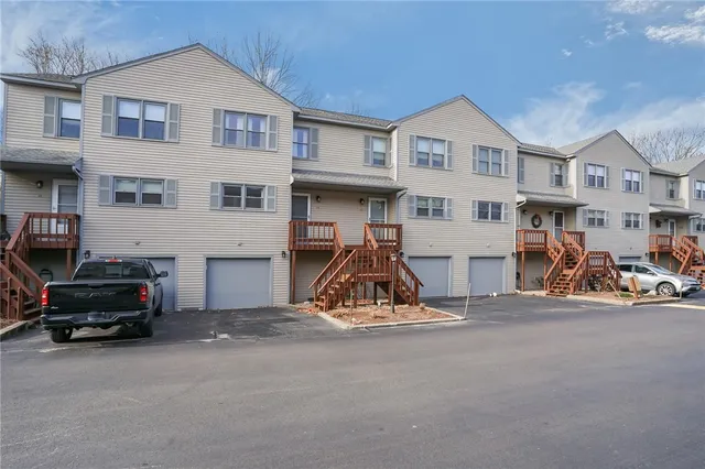 $289,000 | 1603 Plainfield Pike, Unit A2, Johnston, RI 02919
