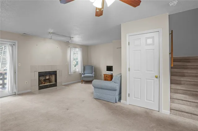 $289,000 | 1603 Plainfield Pike, Unit A2, Johnston, RI 02919