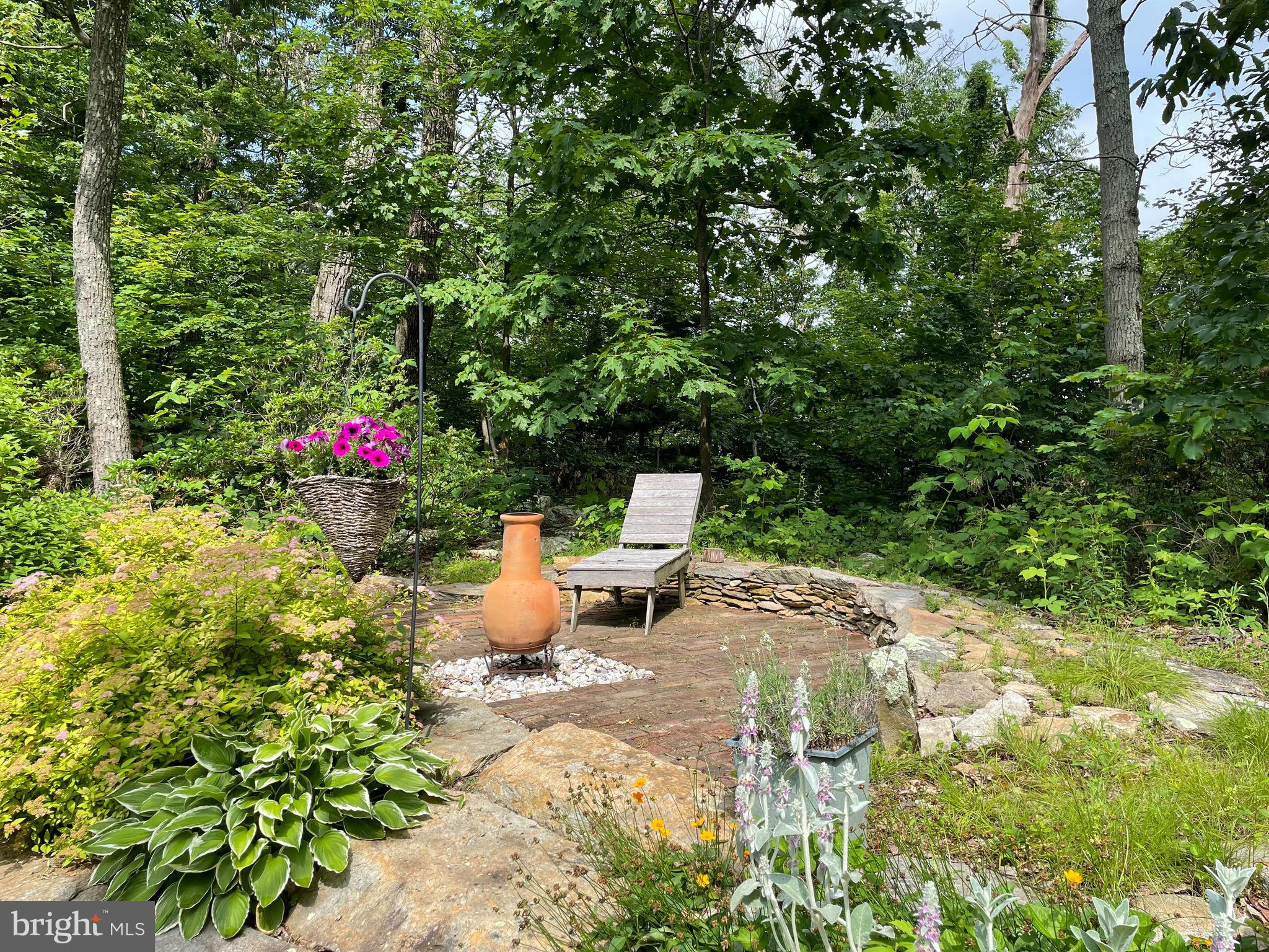 8027 Gnatstown Road Hanover, PA 17331 - Photo 5 of 51