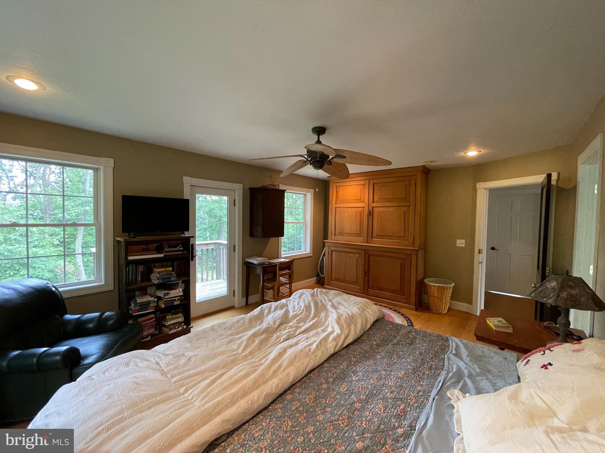 8027 Gnatstown Road Hanover, PA 17331 - Photo 44 of 51