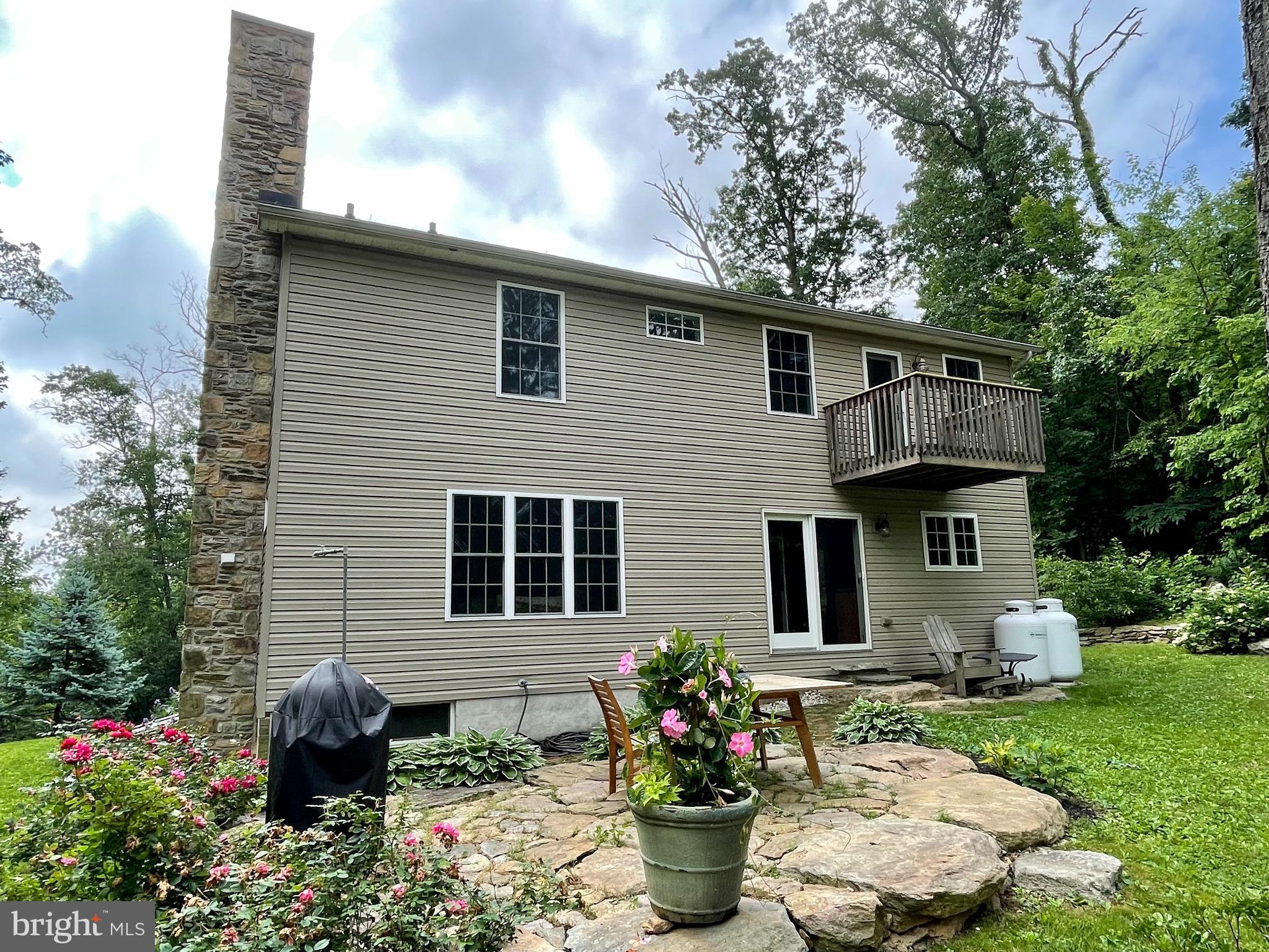 8027 Gnatstown Road Hanover, PA 17331 - Photo 6 of 51