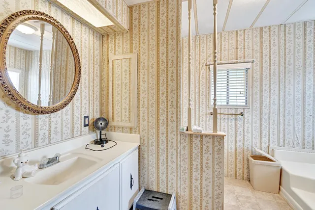 $120,000 | 371 Bethel Avenue, Unit 99, Sanger, CA 93657