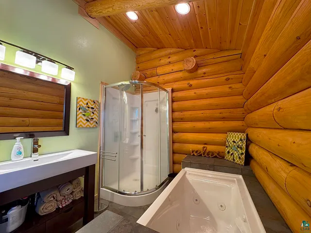 $2,050,000 | 3165 Randa Road, Orr, MN 55771