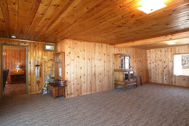 $2,050,000 | 3165 Randa Road, Orr, MN 55771