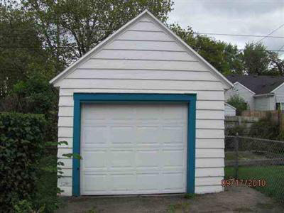 3612 Beecher Road Flint, MI 48503 - Photo 10 of 10 20121175-9.JPG