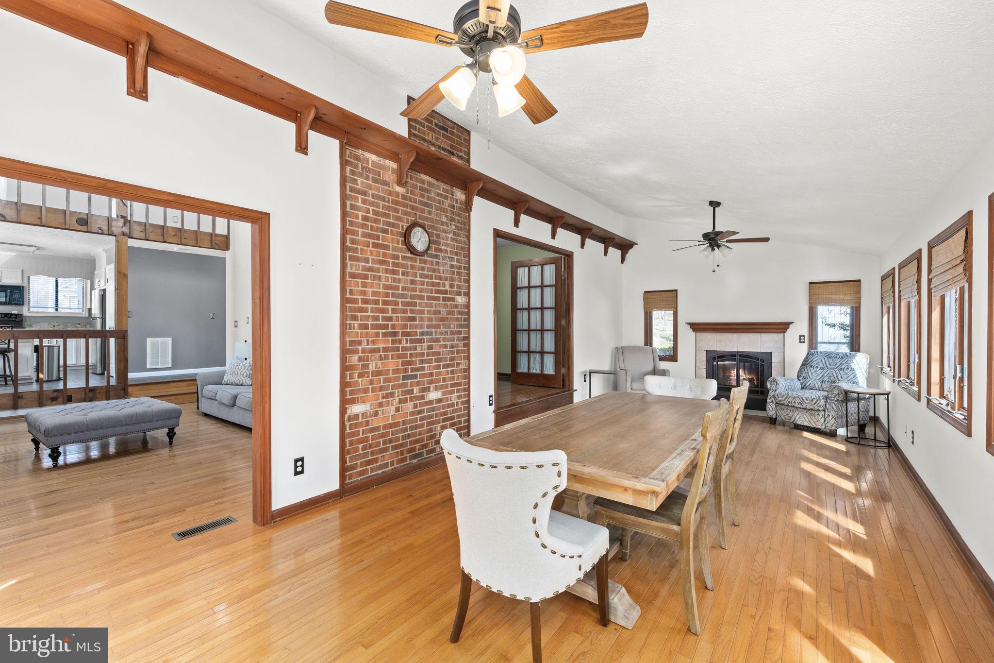 128 Harrison Circle Locust Grove, VA 22508 - Photo 17 of 65 Dining room